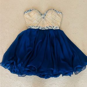 Gorgeous Sherri Hill formal strapless dress size 10 w/ beading embellishments